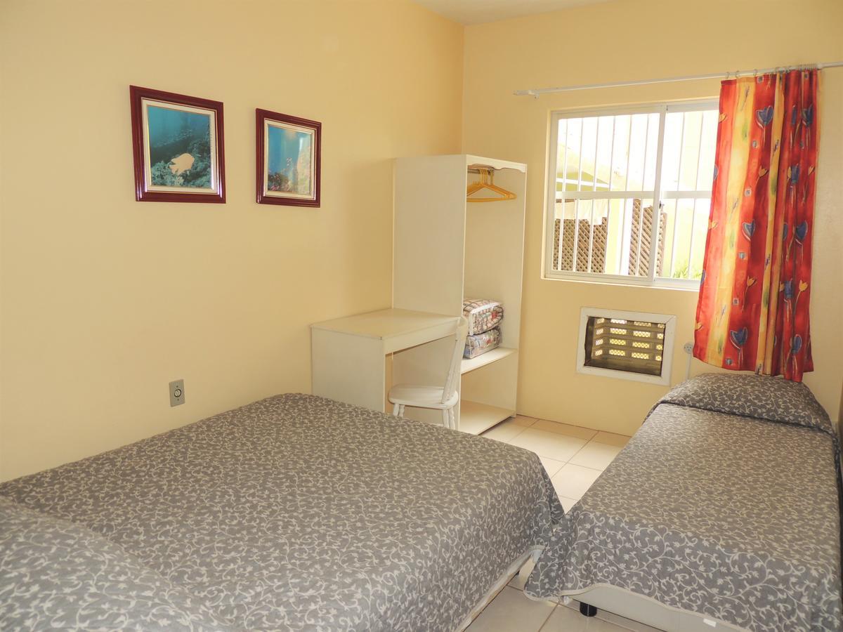 Residencial Kelly Cristina Apartment Bombinhas Bagian luar foto