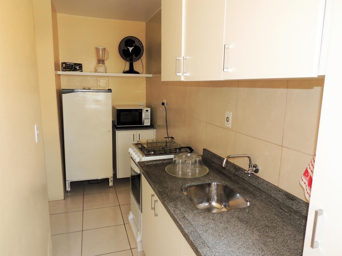 Residencial Kelly Cristina Apartment Bombinhas Bagian luar foto
