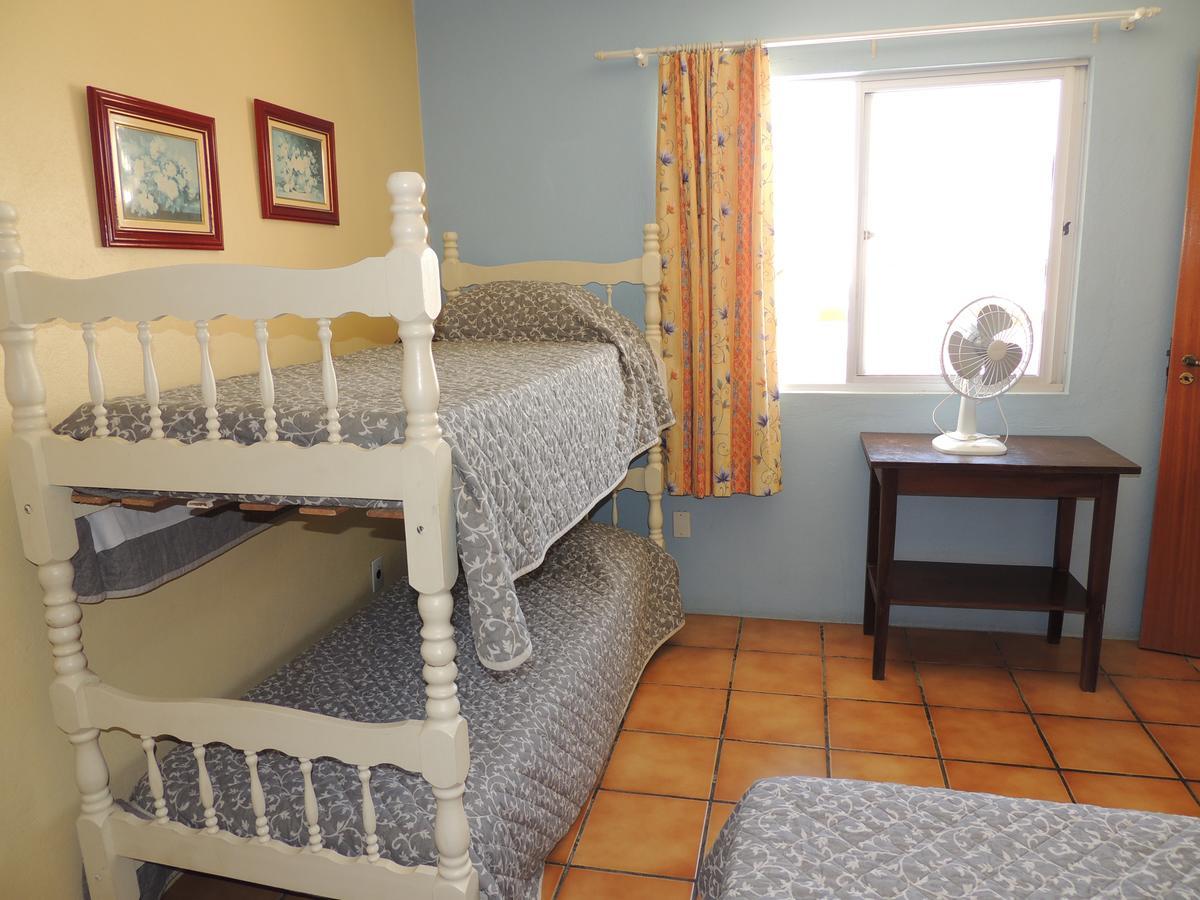 Residencial Kelly Cristina Apartment Bombinhas Bagian luar foto