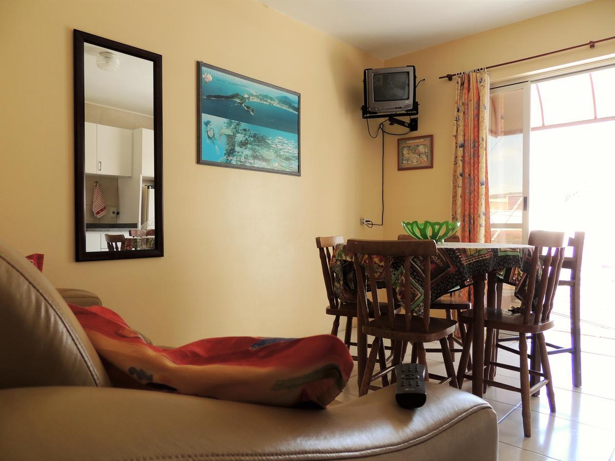 Residencial Kelly Cristina Apartment Bombinhas Bagian luar foto